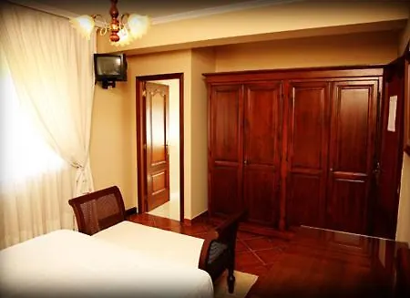 Casa Lourido Lires
